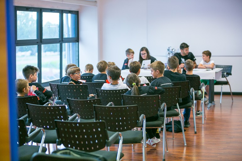 Un successo la scuola kart con Paolo De Conto e i Mini Briggs